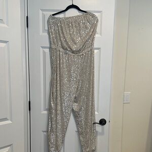 VENUS Shimmering Silver Sequin Jumpsuit